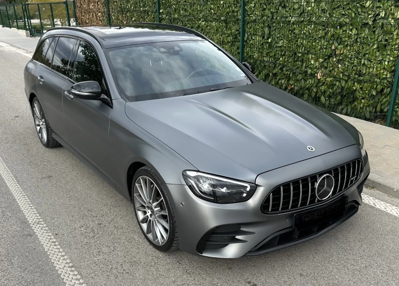 Mercedes-Benz E 300 * AMG SHADOW LINE* 4Matic* , снимка 3 - Автомобили и джипове - 51760392