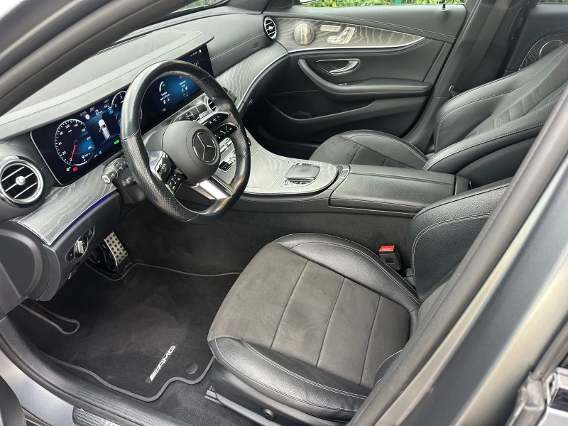 Mercedes-Benz E 300 * AMG SHADOW LINE* 4Matic* , снимка 10 - Автомобили и джипове - 51760392
