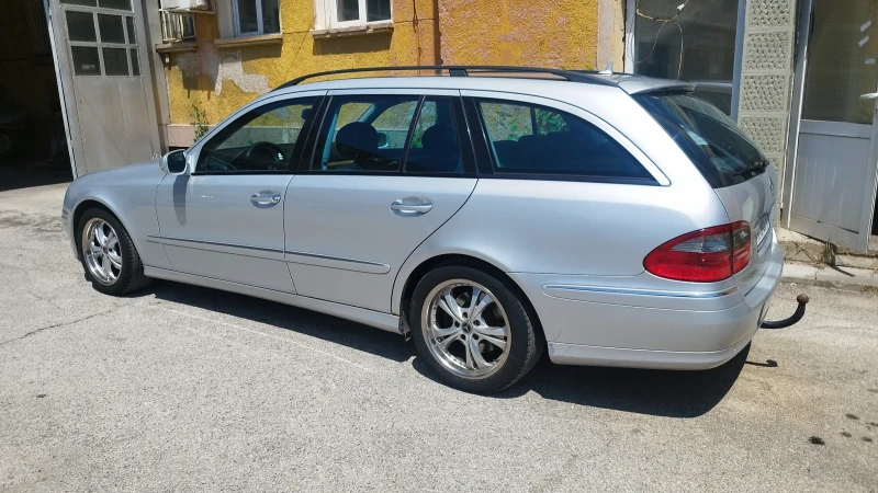 Mercedes-Benz E 220 2.2 facelift 170k.c., снимка 4 - Автомобили и джипове - 52311760