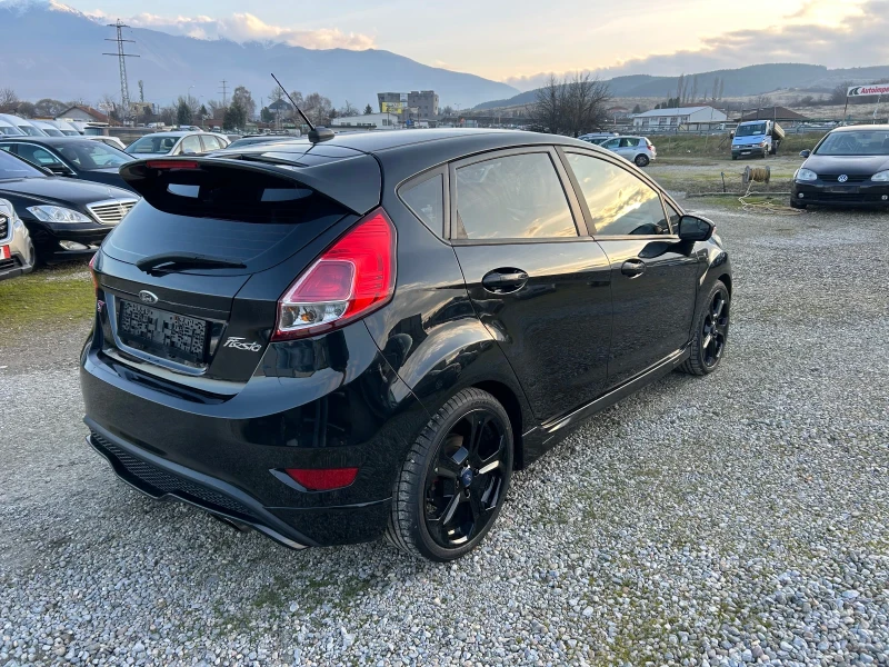 Ford Fiesta 1.6i ST 200 kc, снимка 5 - Автомобили и джипове - 52885181
