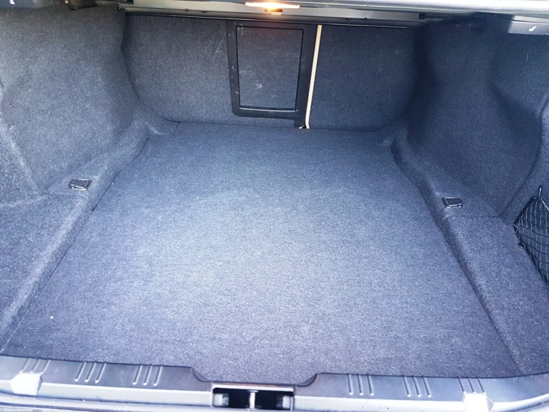 BMW 530E, снимка 13 - Автомобили и джипове - 53034374