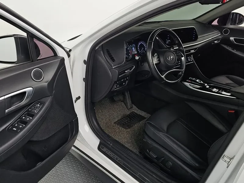 Hyundai Sonata 2.0 - САМО 30% АВАНС, снимка 10 - Автомобили и джипове - 55940402