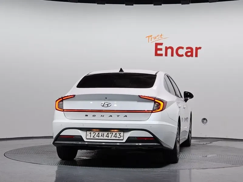 Hyundai Sonata 2.0 - САМО 30% АВАНС, снимка 4 - Автомобили и джипове - 55940402