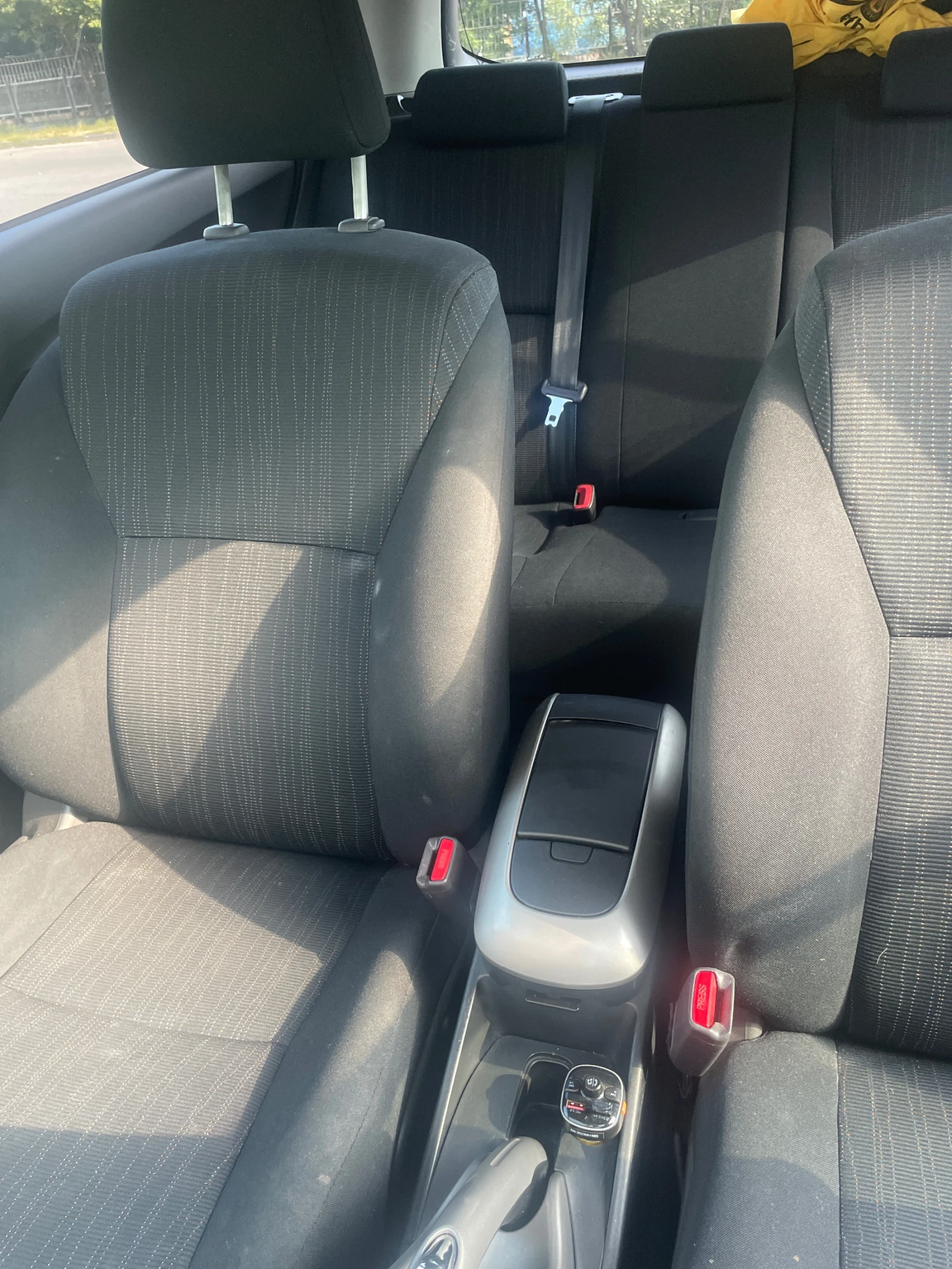 Toyota Auris 1, 4 - изображение 9
