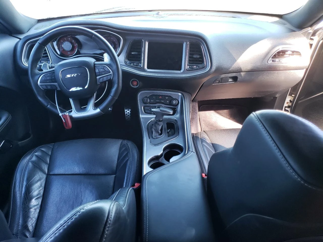 Dodge Challenger SRT HELLCAT REDEYE 6.2 - изображение 8