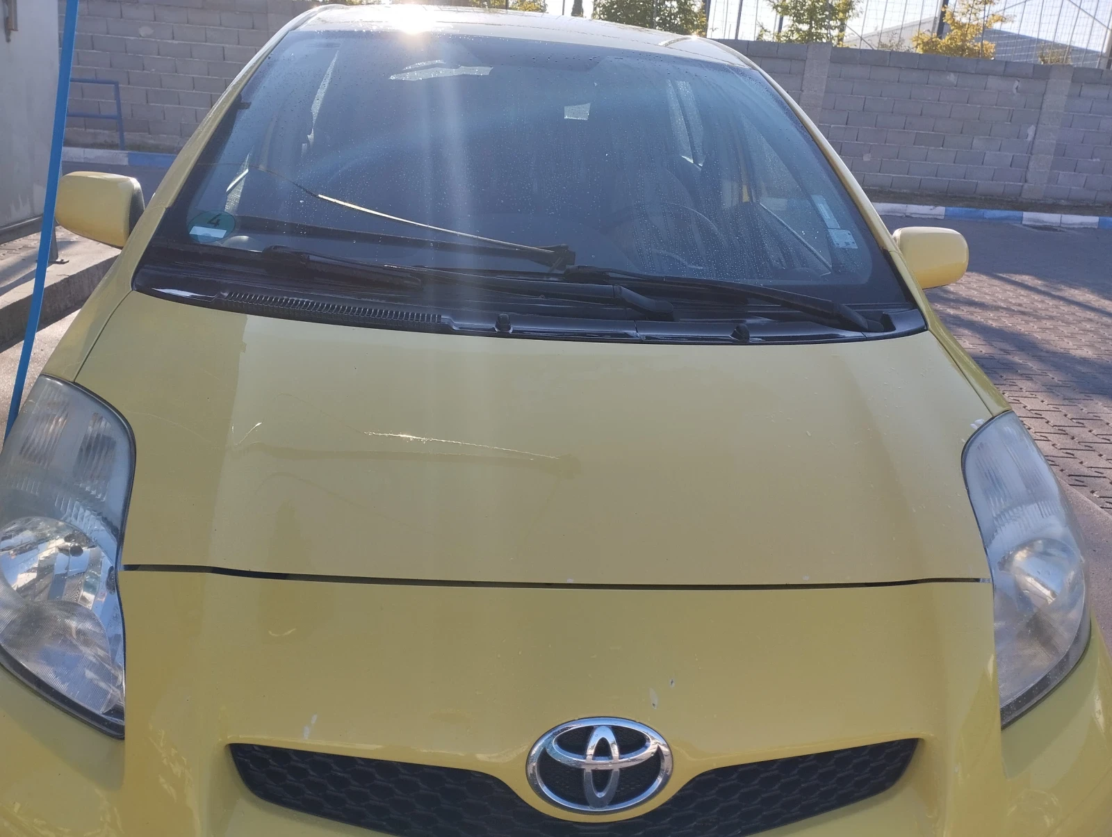 Toyota Yaris  - изображение 4