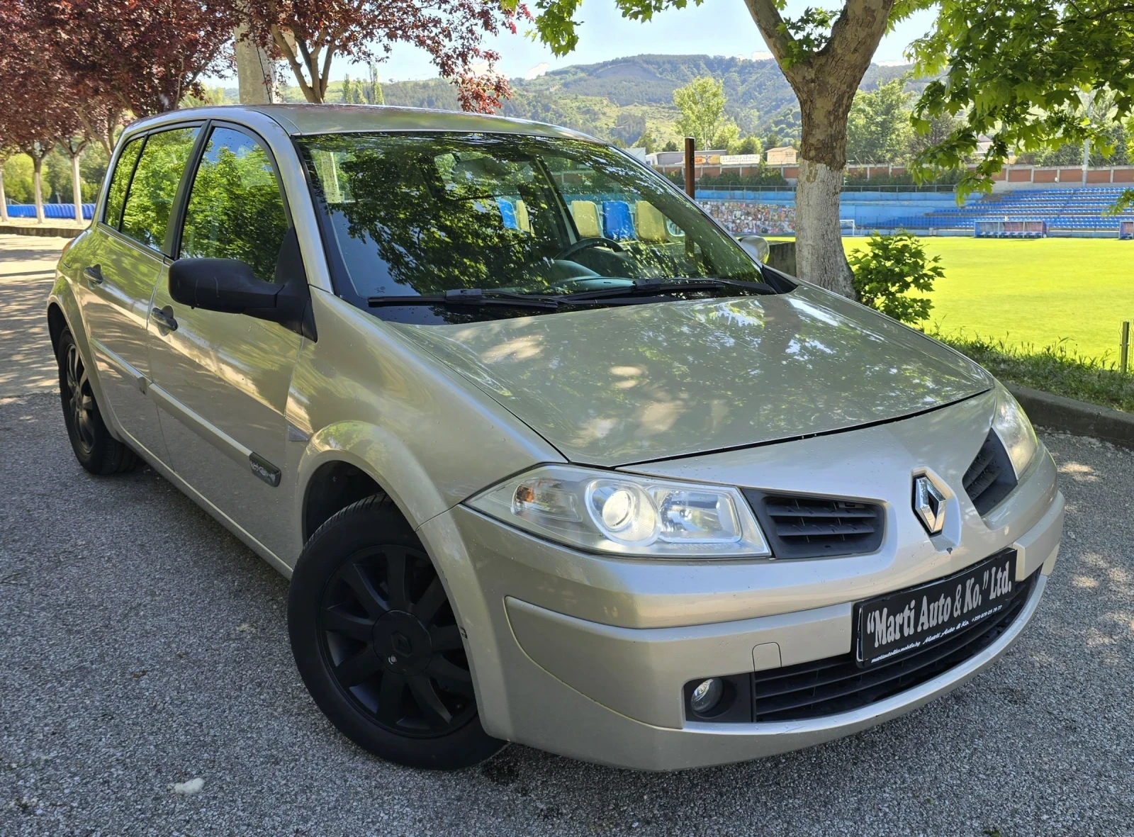 Renault Megane 1.5 DCI 6 �������� !!! | Mobile.bg � ����������� 1