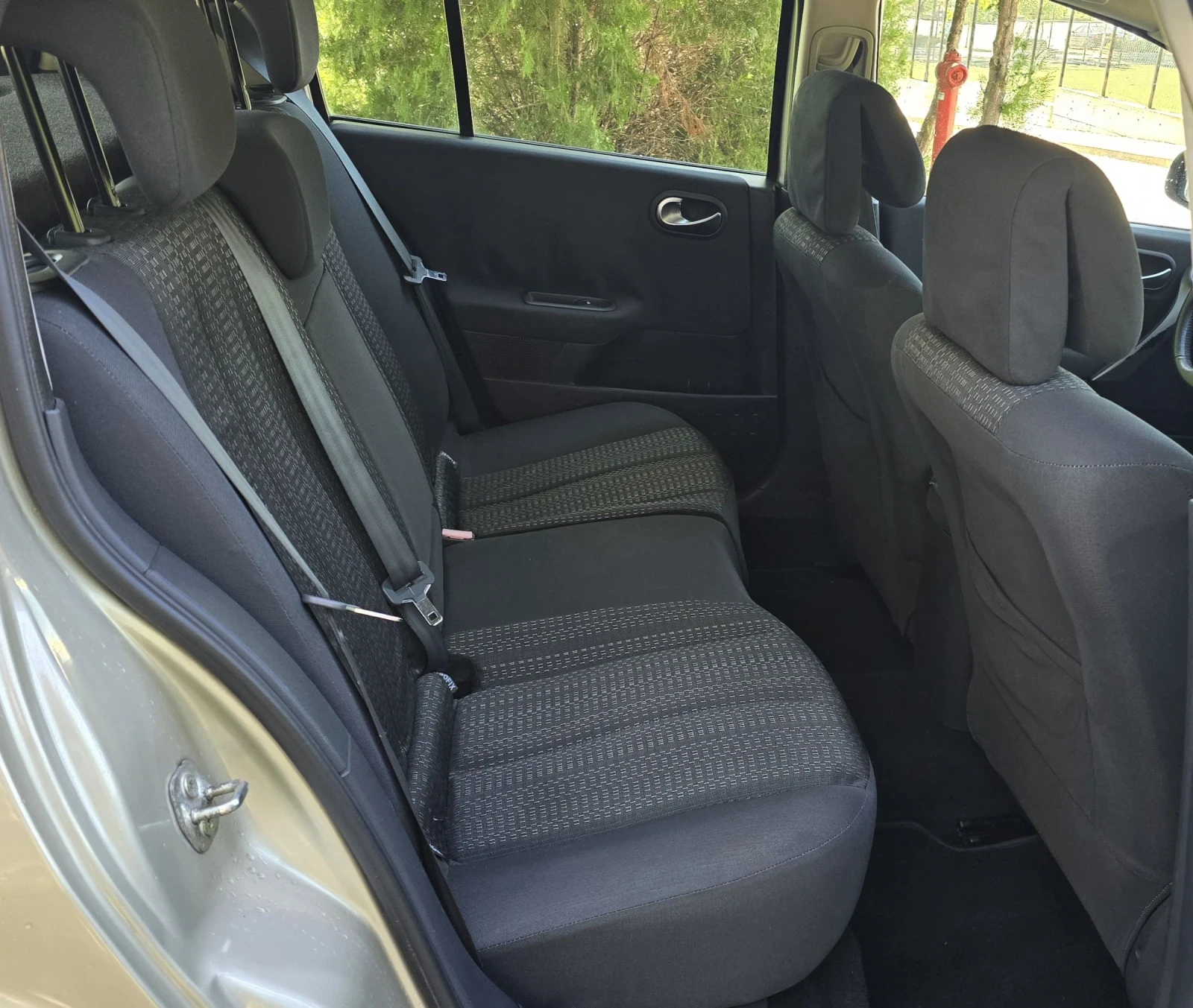 Renault Megane 1.5 DCI 6 �������� !!! | Mobile.bg � ����������� 17