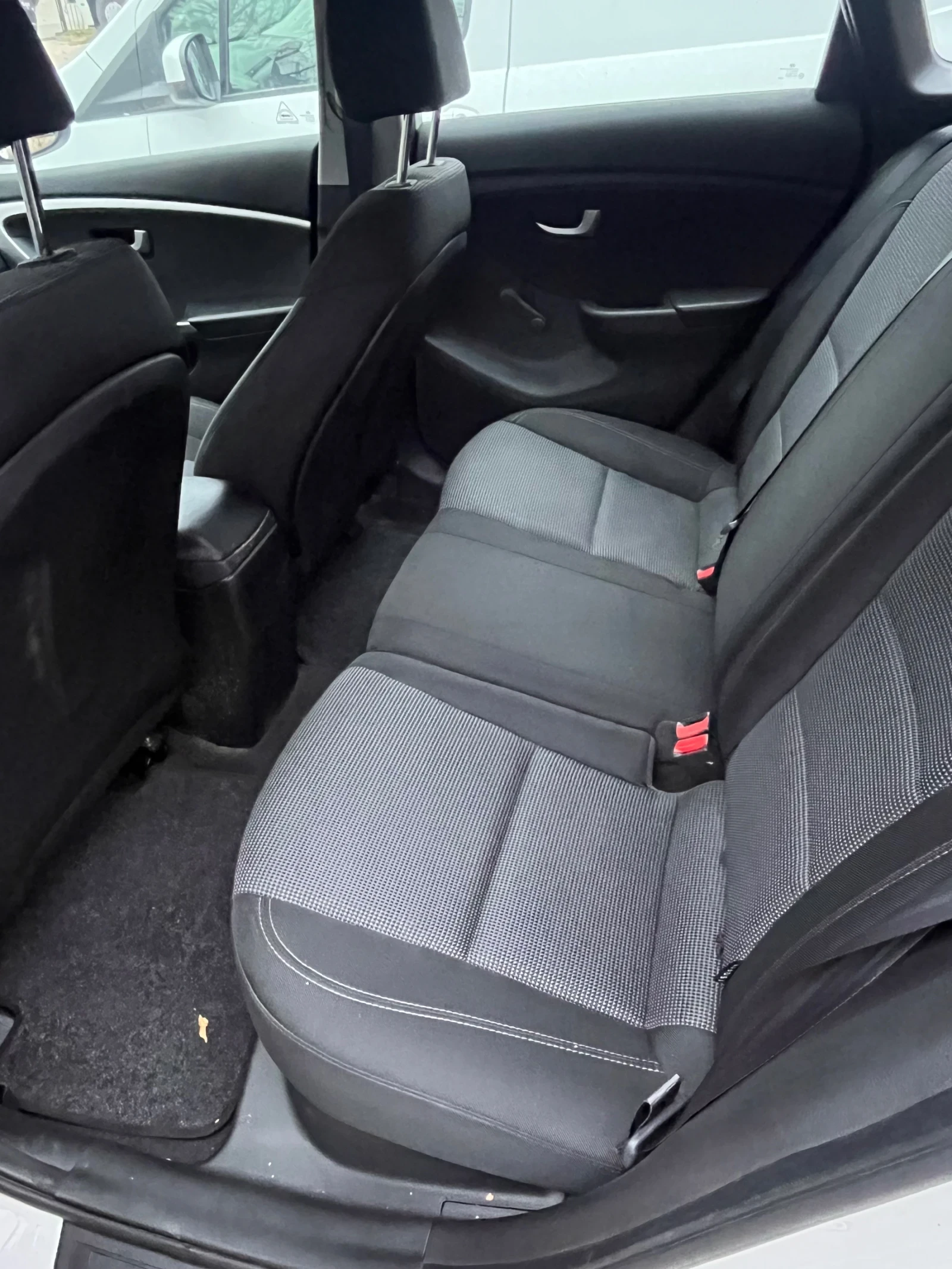 Hyundai I30 1.4CRDI 90 /  / bluetooth | Mobile.bg   15