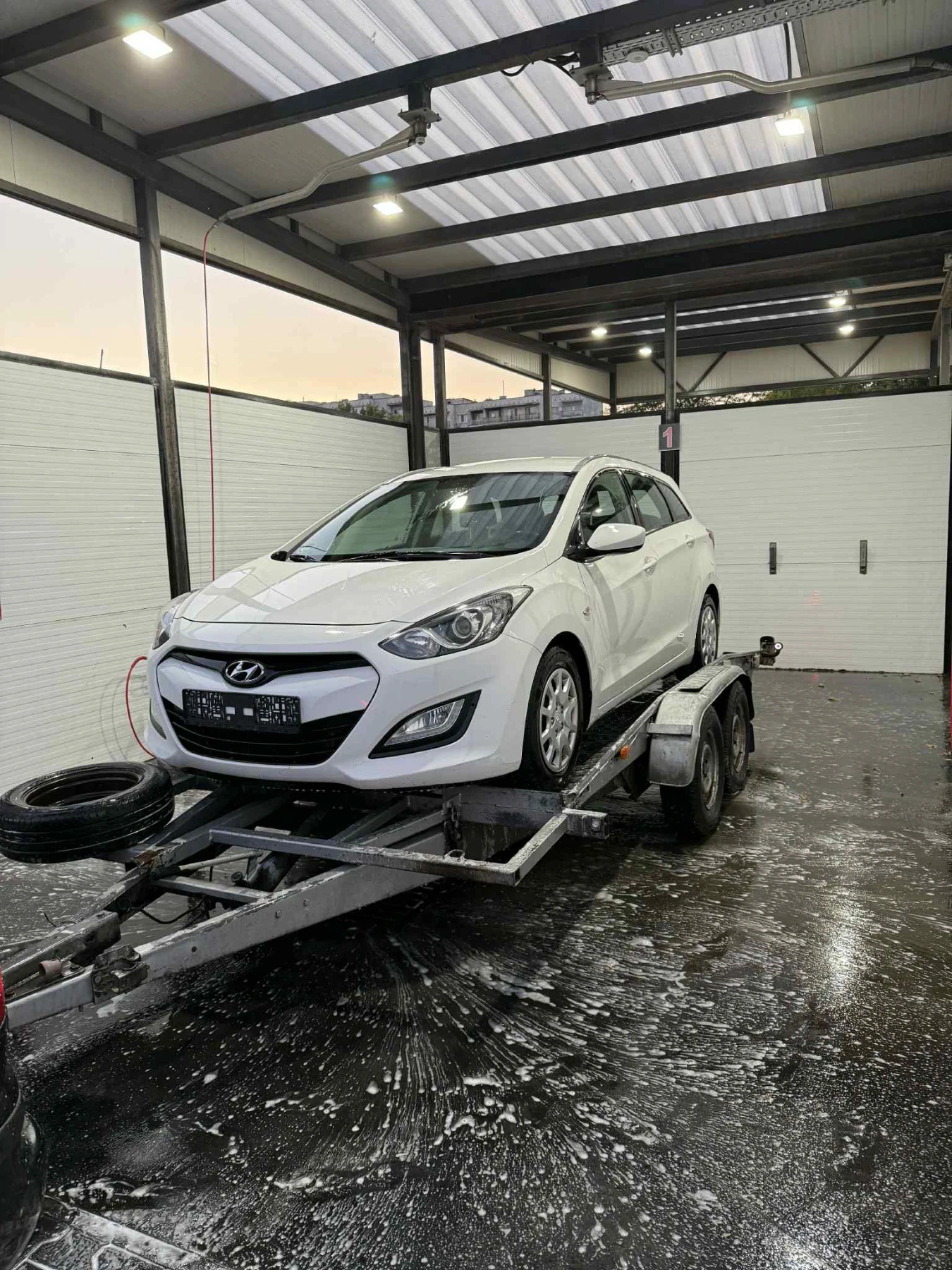 Hyundai I30 1.4CRDI 90кс / подгреви / bluetooth - изображение 9