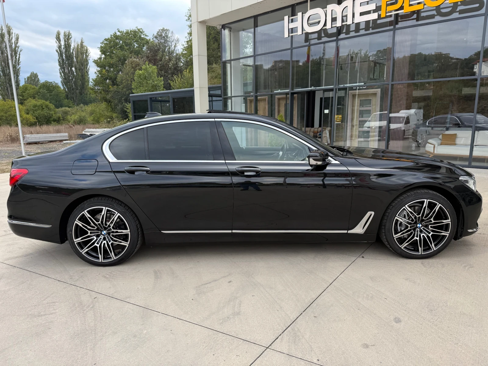 BMW 730 Всички Екстри/Реални Километри/Без Аналог - изображение 8