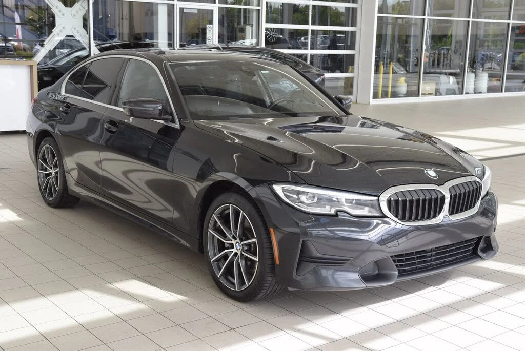 BMW 330 * АВТО КРЕДИТ* ЦЕНА ДО БГ * Сервизна история *  - изображение 2