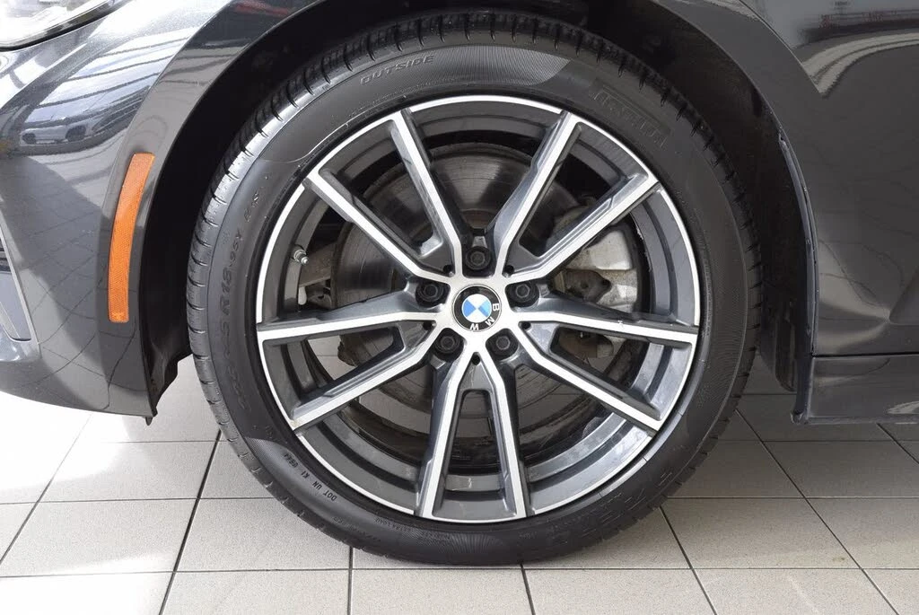 BMW 330 *  *    *   *  | Mobile.bg   16