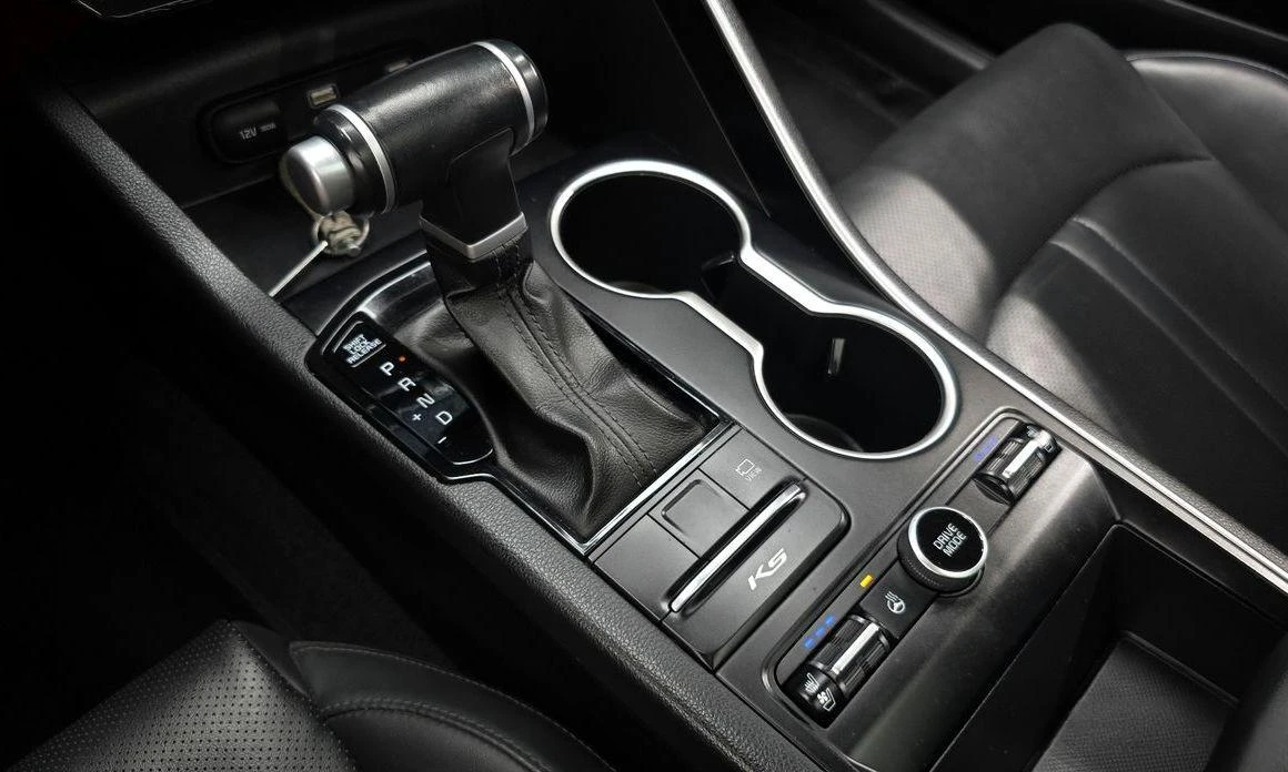 Kia K5 2.0 LPG Trendy * НАЙ-ДОБРА ЦЕНА В БЪЛГАРИЯ*  - изображение 9