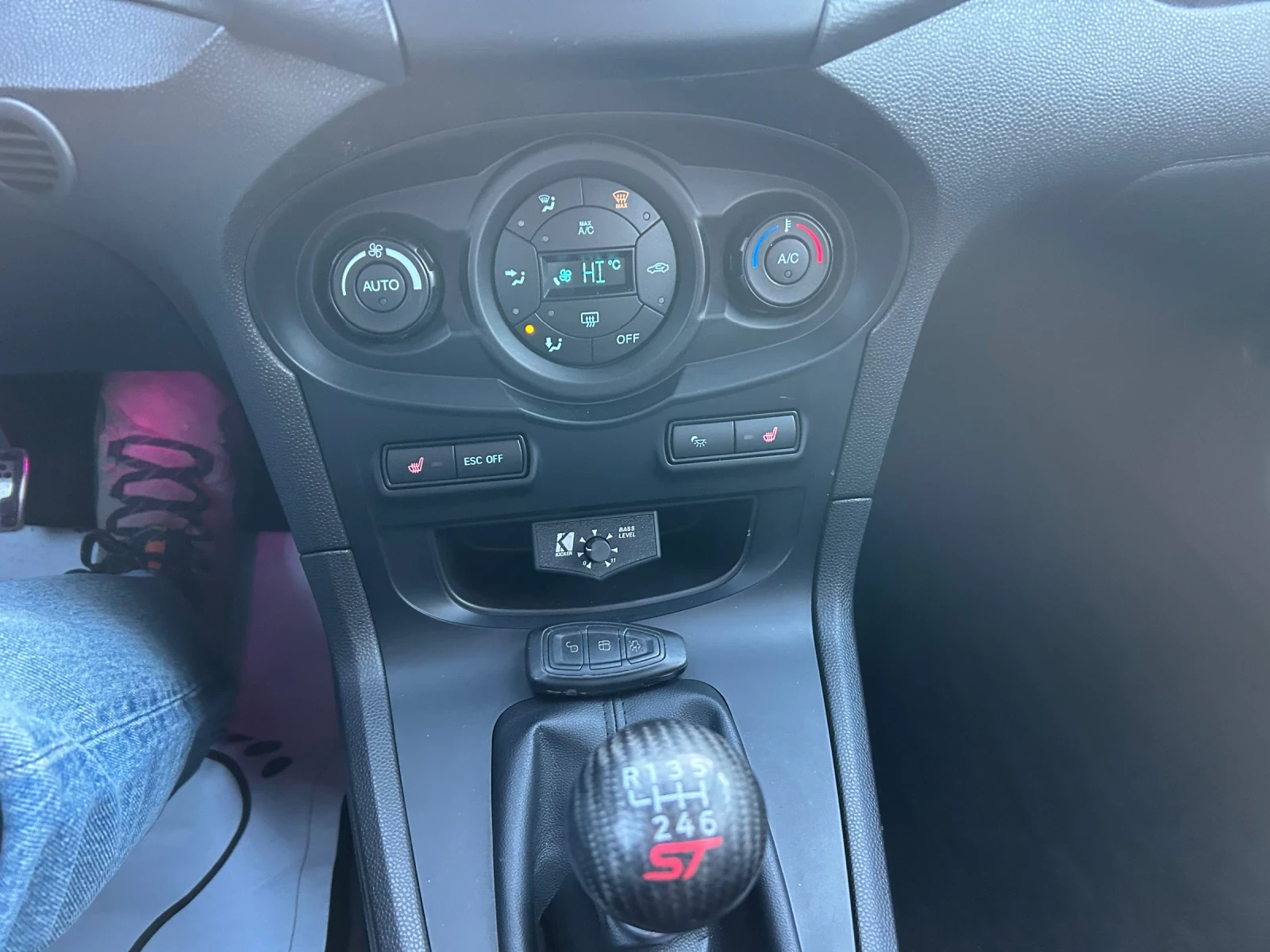 Ford Fiesta 1.6i ST 200 kc | Mobile.bg � ����������� 13