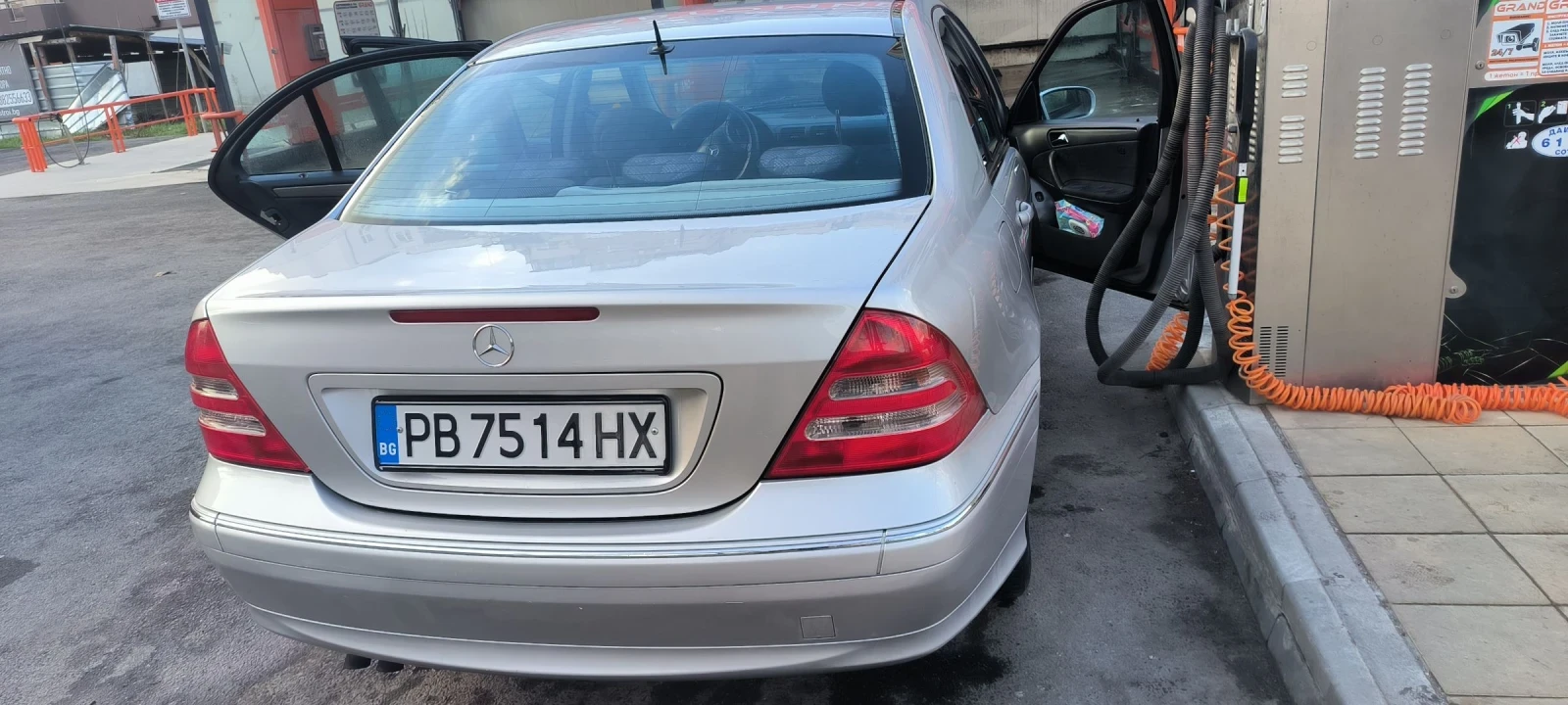 Mercedes-Benz C 240  - изображение 4