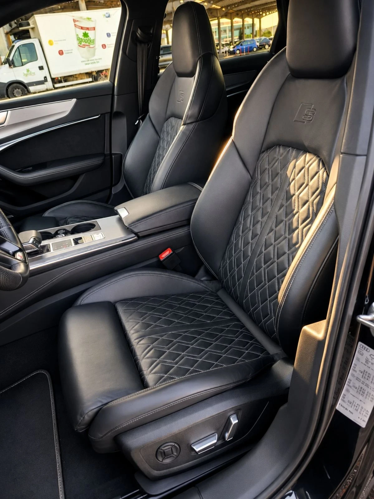 Audi S6 Black Edition, снимка 7 - Автомобили и джипове - 55782001