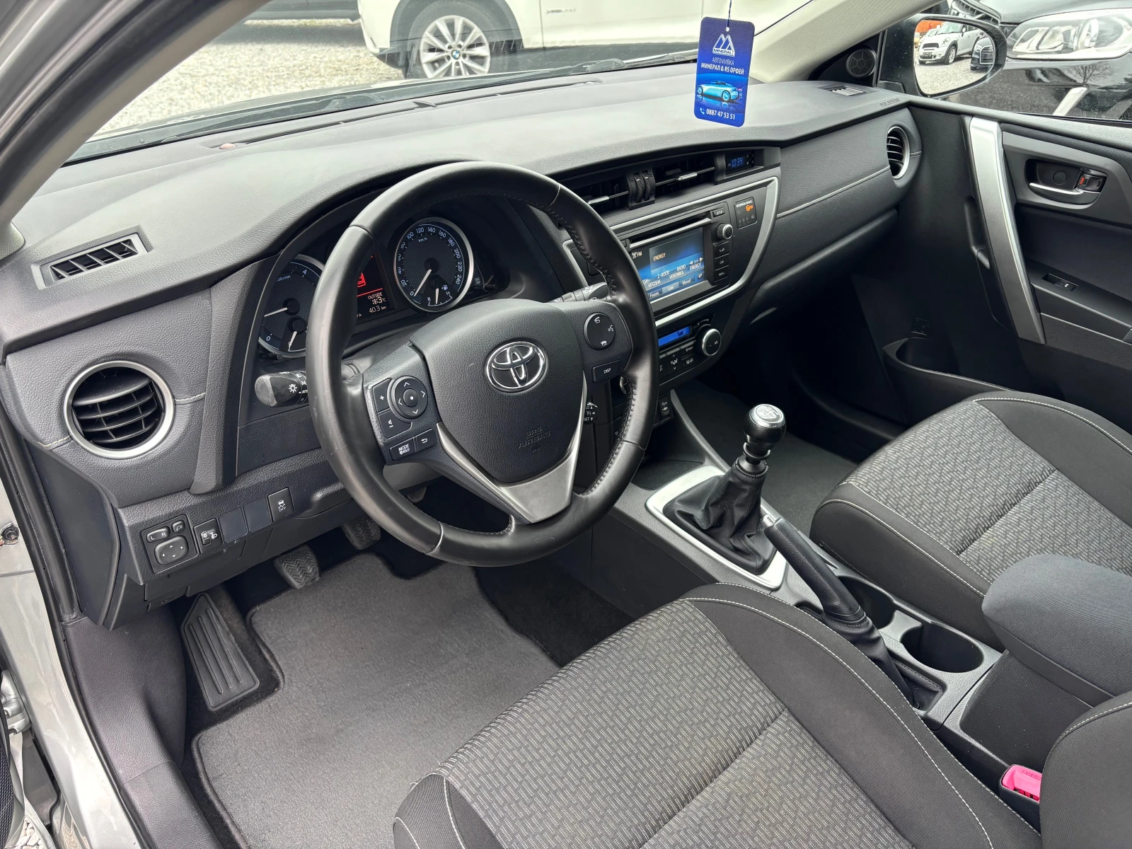 Toyota Auris 1.4d-90k.s-FULLL* * *  | Mobile.bg � ����������� 6
