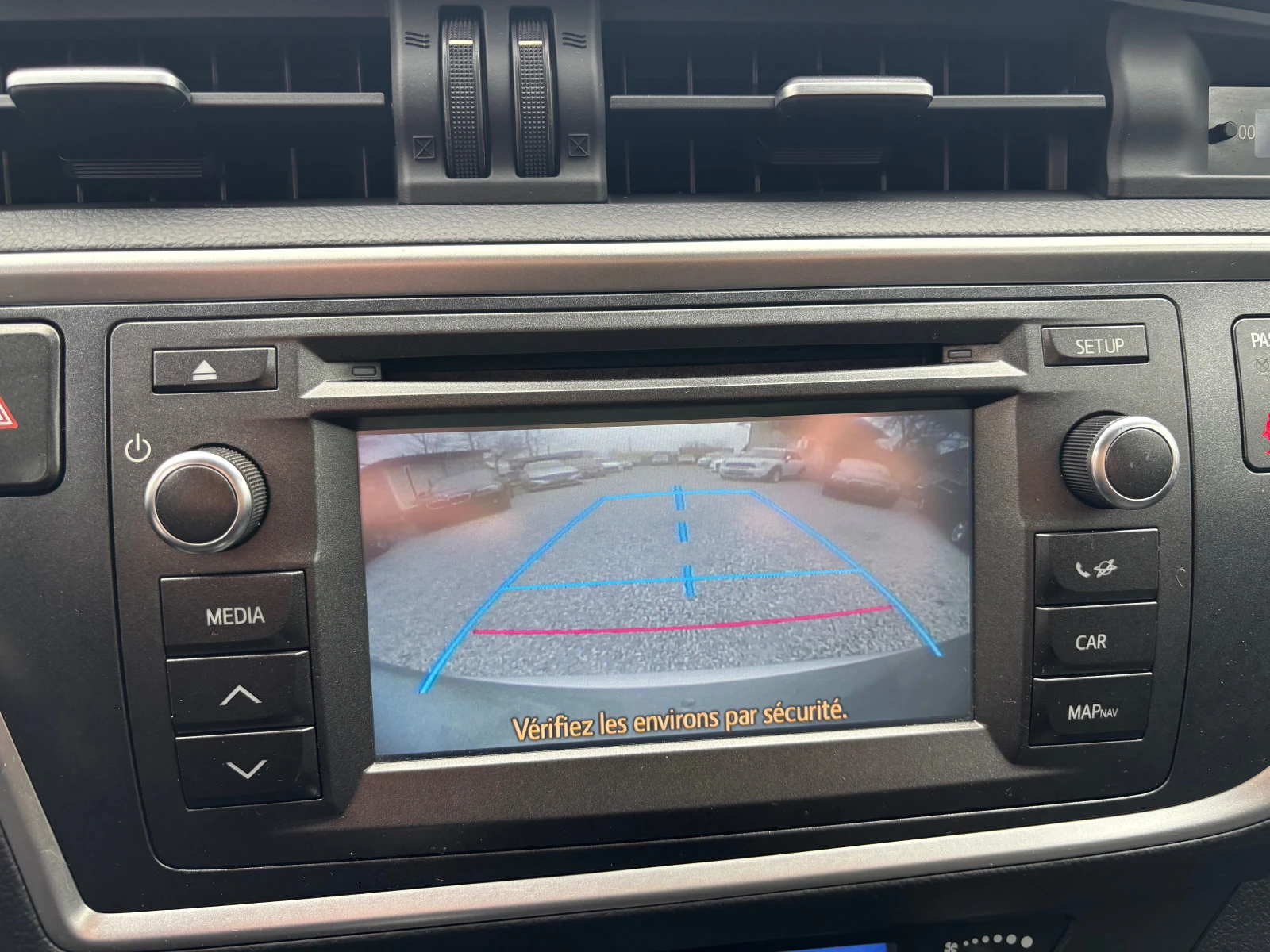 Toyota Auris 1.4d-90k.s-FULLL* * *  | Mobile.bg � ����������� 13