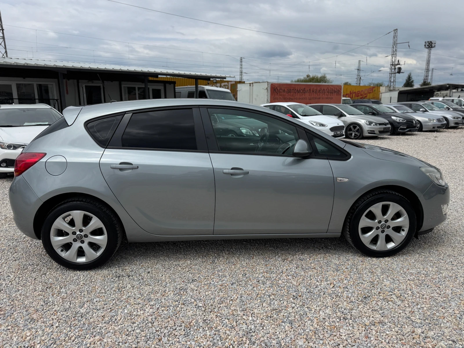 Opel Astra БЕНЗИН* 1.4* 120hp* , снимка 5 - Автомобили и джипове - 54392475