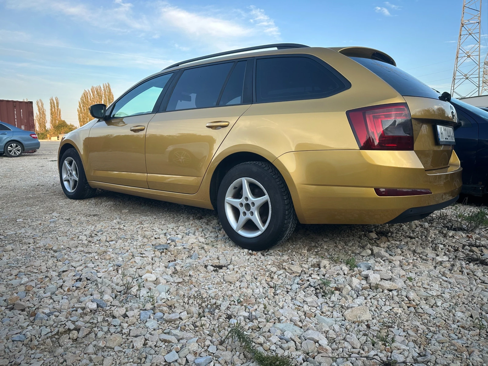 Skoda Octavia, снимка 4 - Автомобили и джипове - 54670390