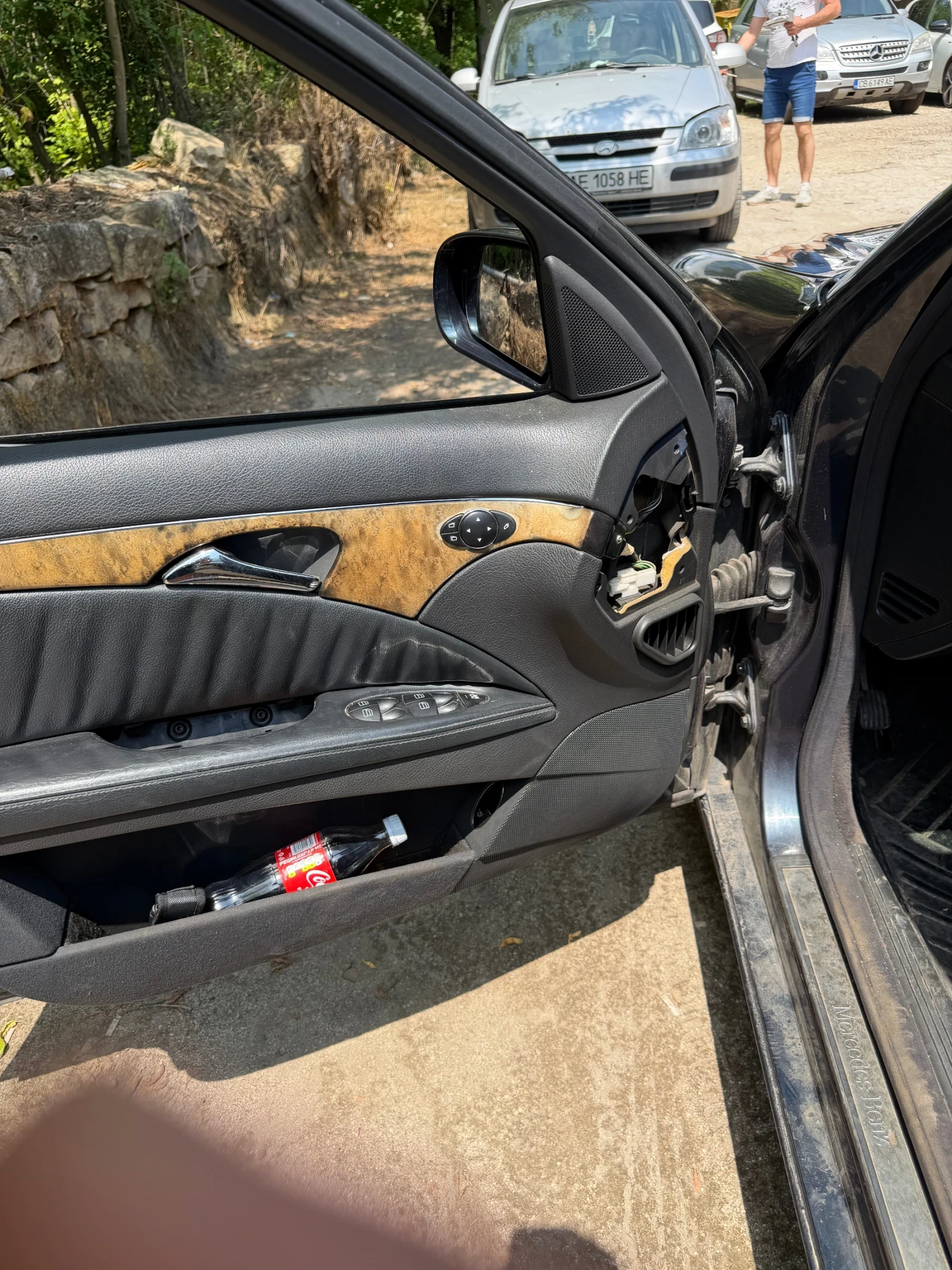 Mercedes-Benz E 320, снимка 10 - Автомобили и джипове - 54799496