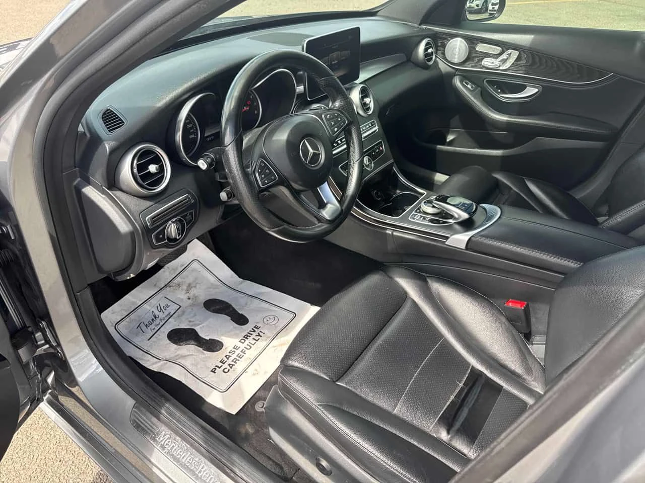 Mercedes-Benz C 400 * CARFAX * ЦЕНА ДО БГ, снимка 7 - Автомобили и джипове - 54868342