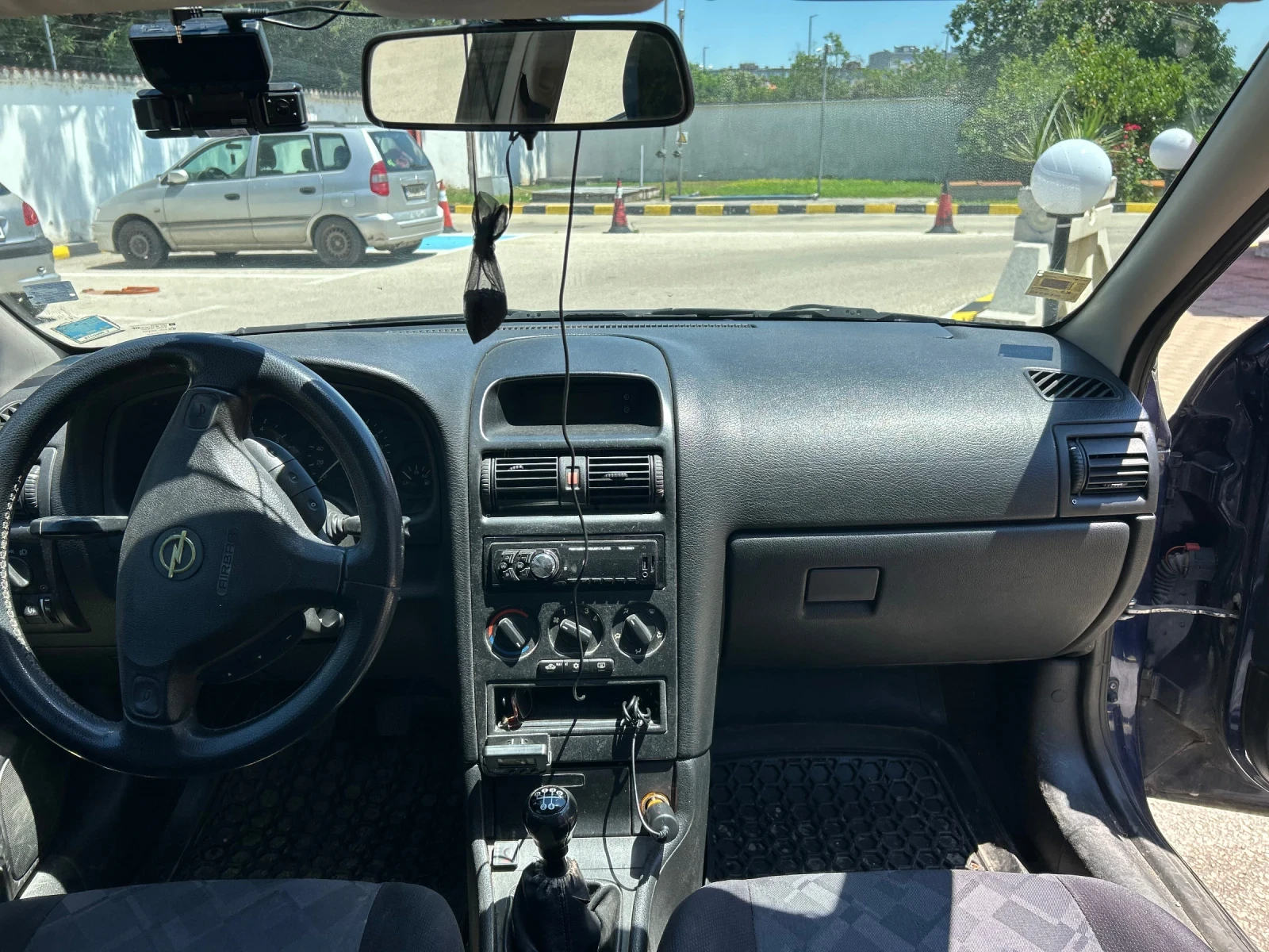 Opel Astra, снимка 3 - Автомобили и джипове - 55058709