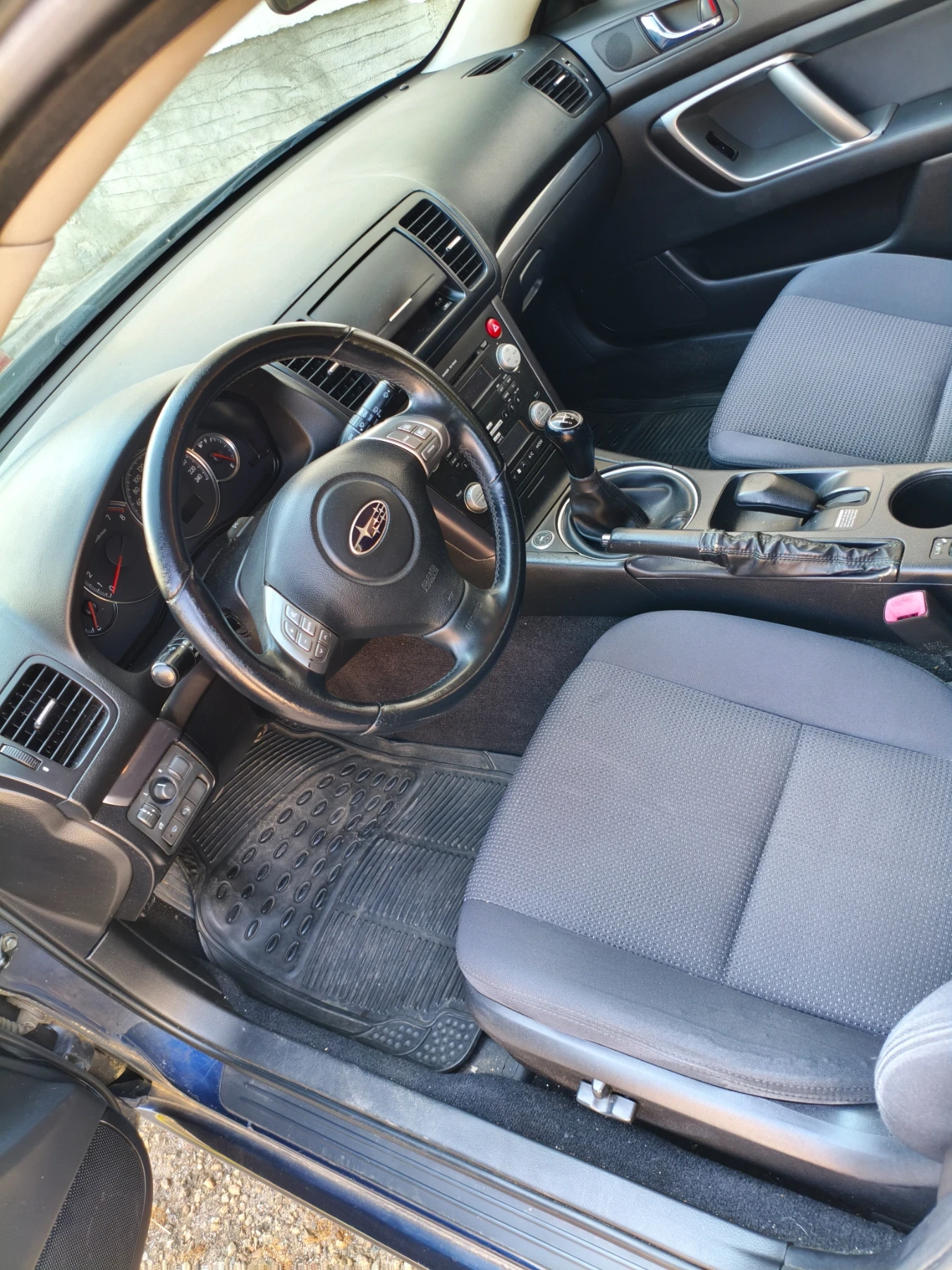 Subaru Legacy, снимка 6 - Автомобили и джипове - 55078769
