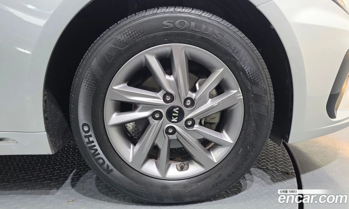 Kia K5 2.0 LPI Rental Car Luxury, снимка 7 - Автомобили и джипове - 55669088
