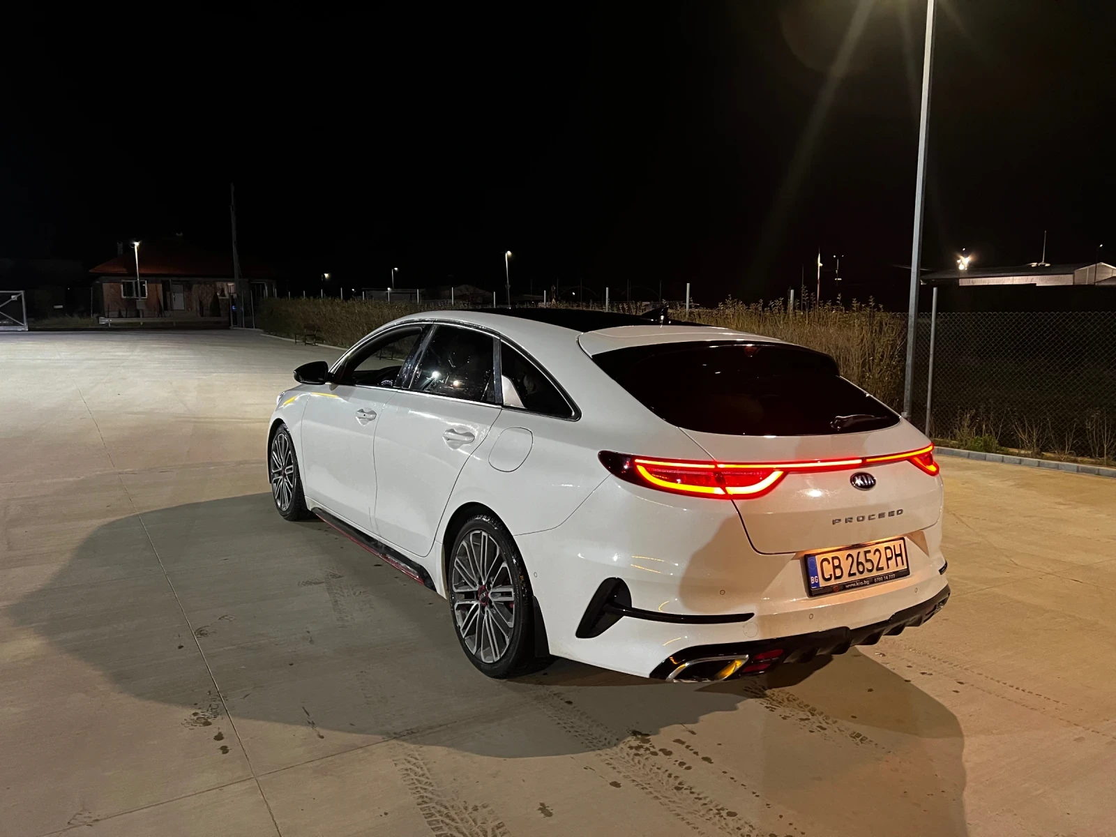 Kia Pro ceed 1.6 GT, снимка 3 - Автомобили и джипове - 55704139