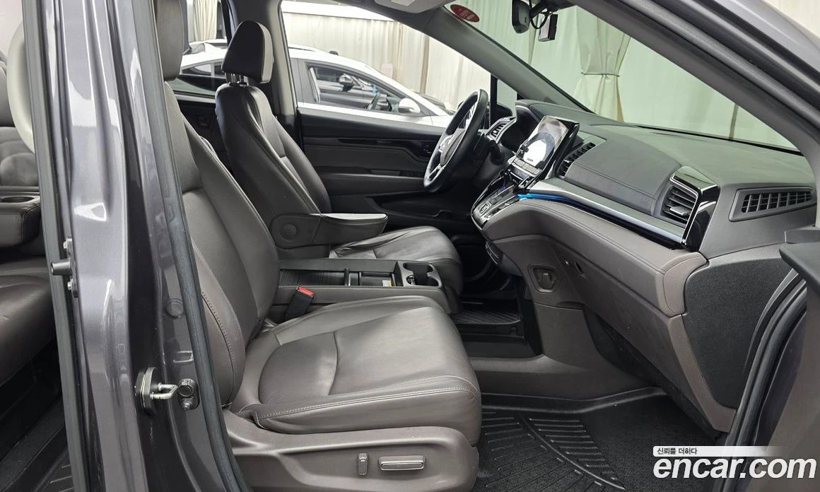 Honda Odyssey 3.5 5th, снимка 11 - Автомобили и джипове - 56123035