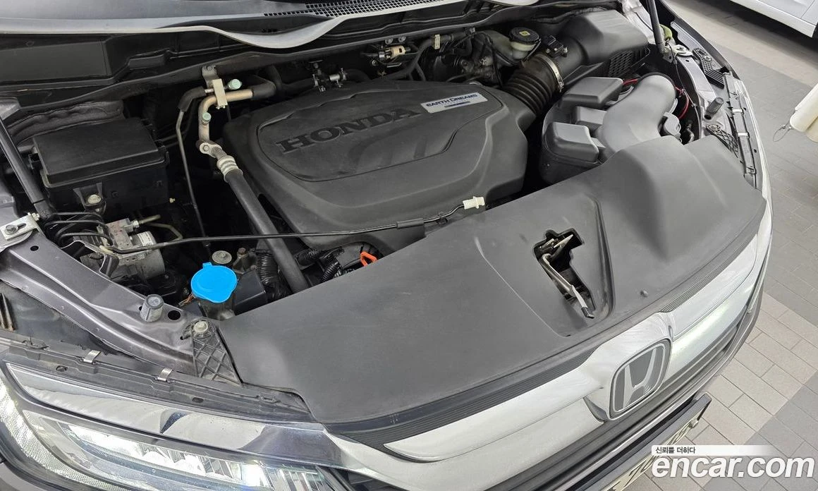Honda Odyssey 3.5 5th, снимка 6 - Автомобили и джипове - 56123035