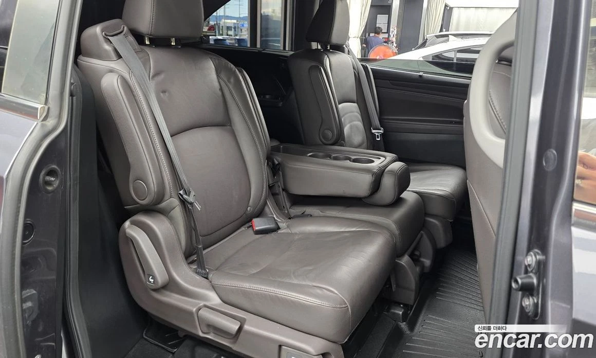 Honda Odyssey 3.5 5th, снимка 12 - Автомобили и джипове - 56123035