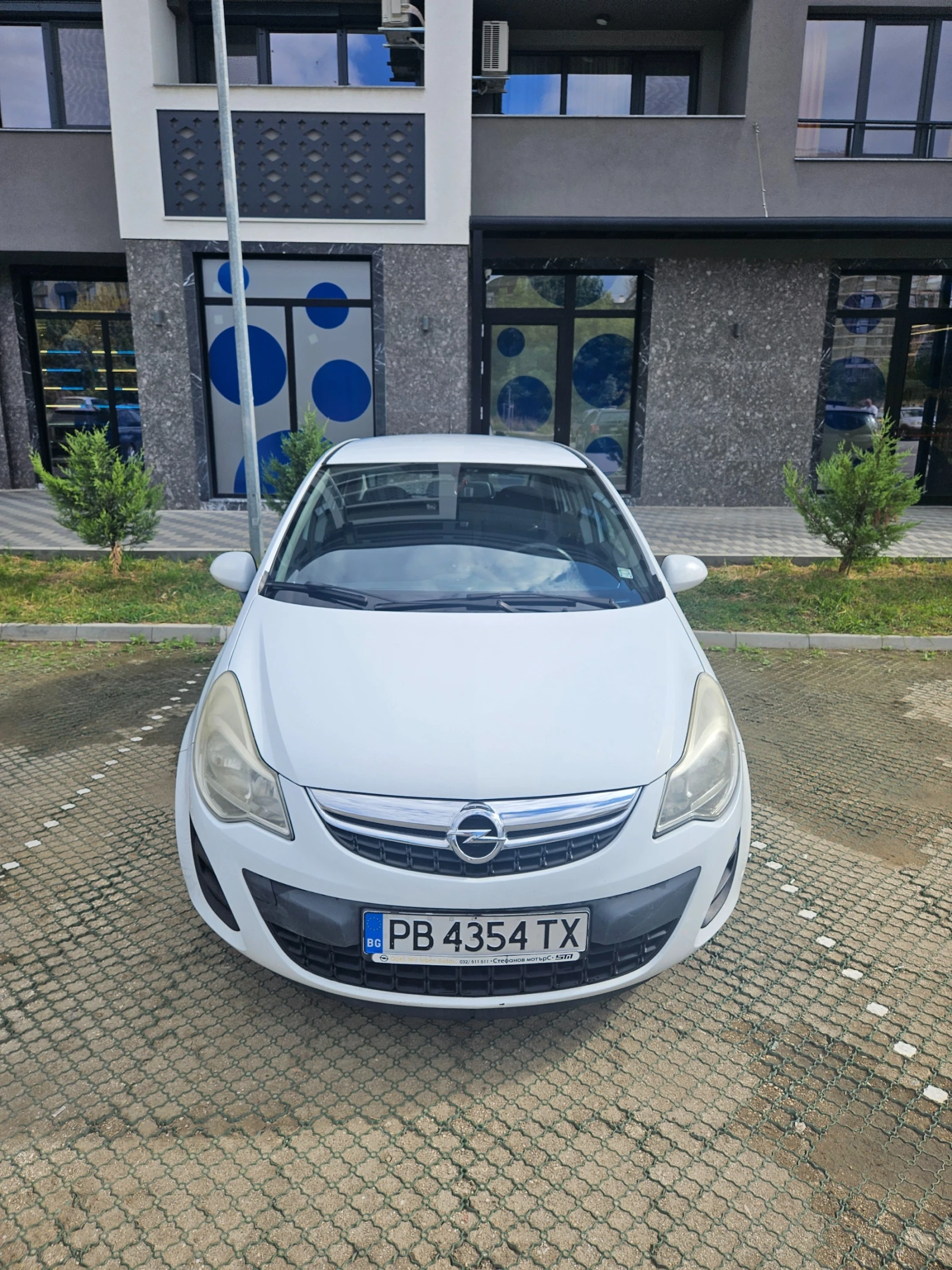 Opel Corsa, снимка 2 - Автомобили и джипове - 56239322