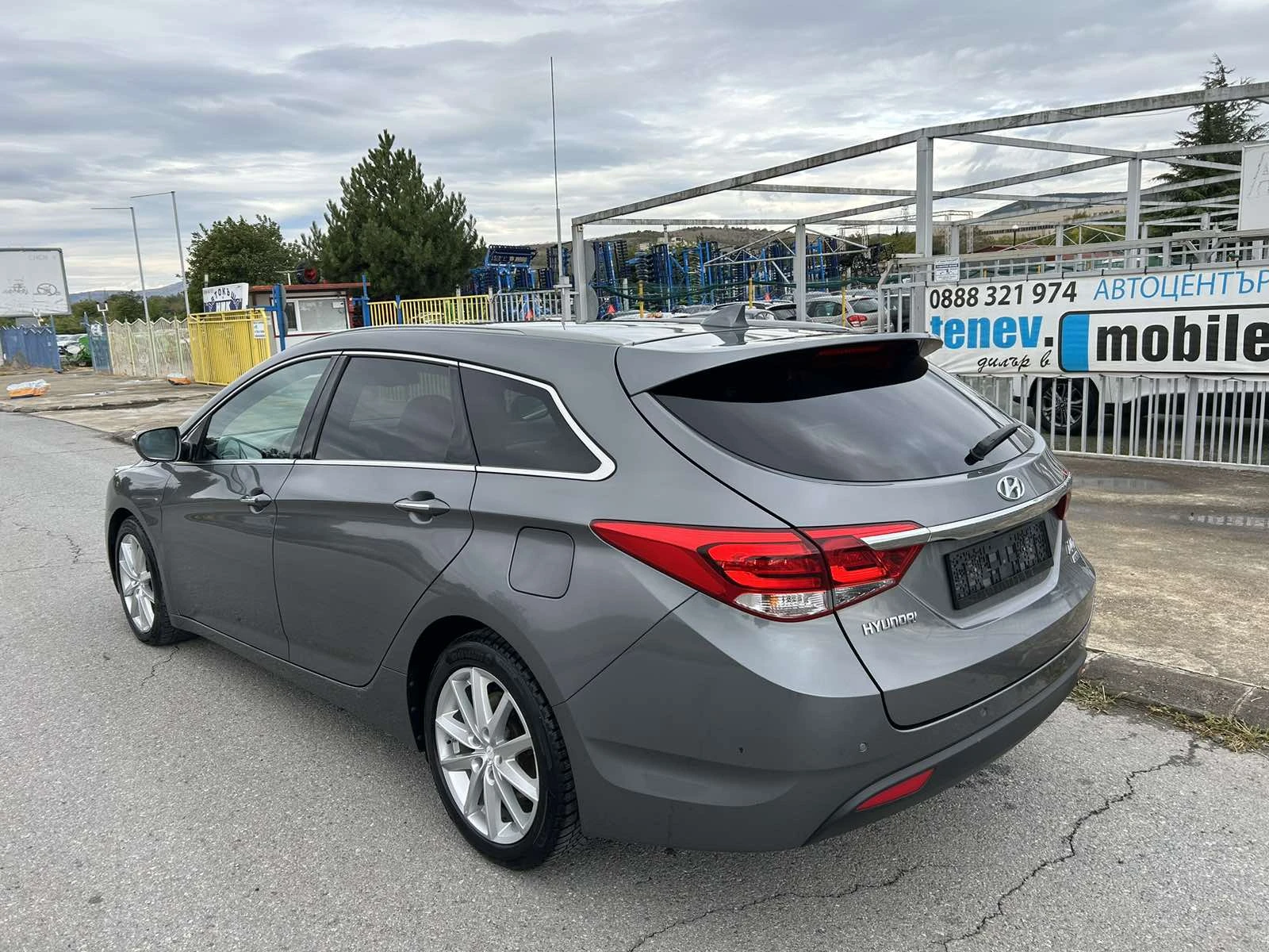 Hyundai I40 1.7CRDI, снимка 5 - Автомобили и джипове - 56495447