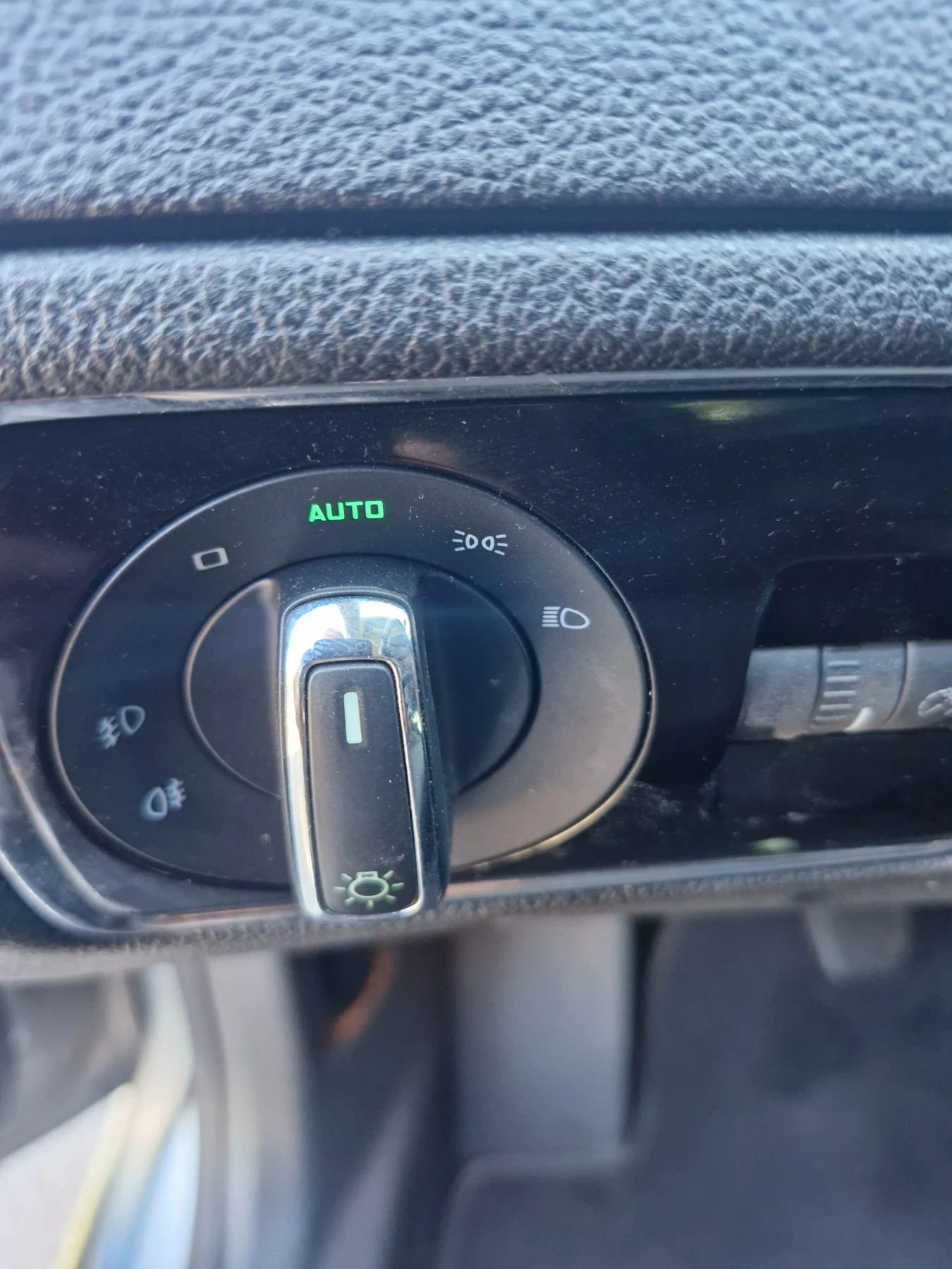 Skoda Superb 2.0/140, снимка 14 - Автомобили и джипове - 56554434