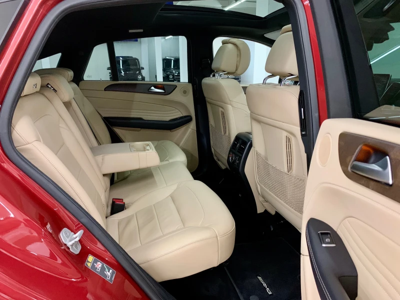 Mercedes-Benz GLE 43 AMG #SOFT#OBDUH#MASAJ#PANO#DIS#Cam360#KeyLess#harman#, снимка 12 - Автомобили и джипове - 51185147