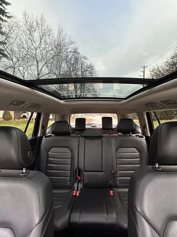 VW Atlas 3.6 Highline * CARFAX* * АвтоКредит* (ЦЕНА ДО БГ), снимка 15 - Автомобили и джипове - 52586944