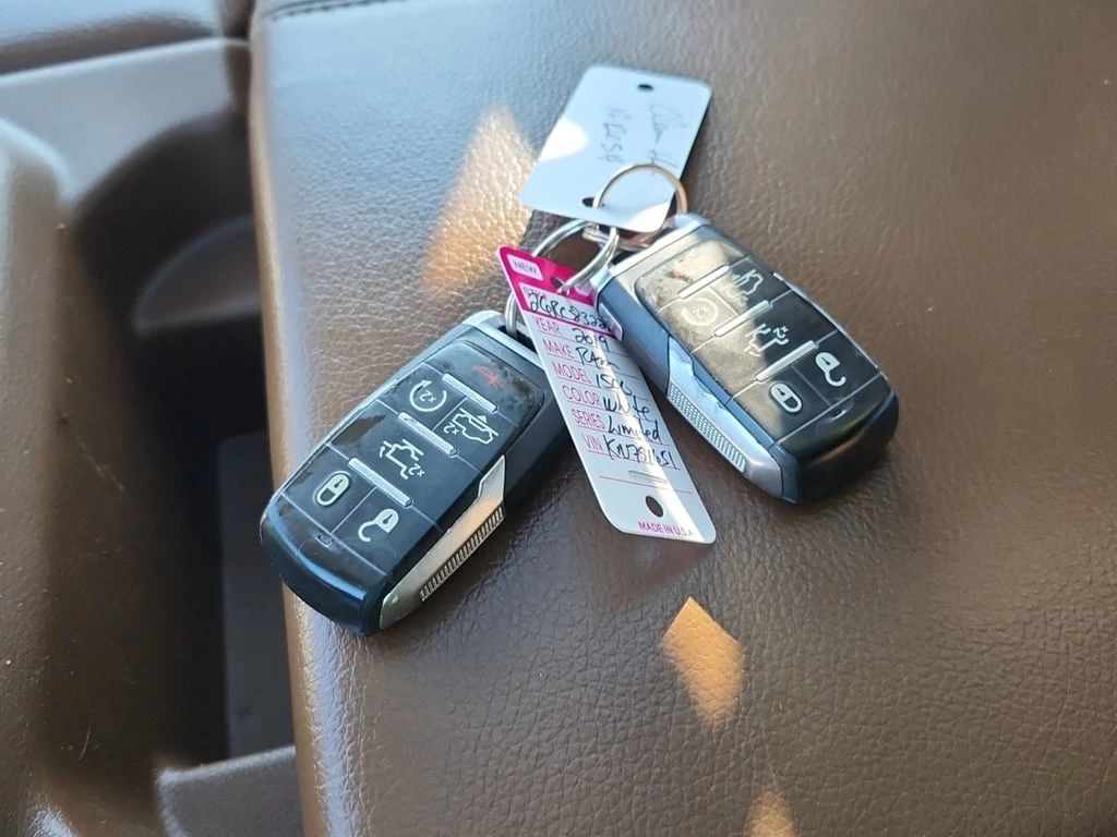 Dodge RAM 1500 * LARAMIE* CARFAX * �����������  | Mobile.bg � ����������� 8