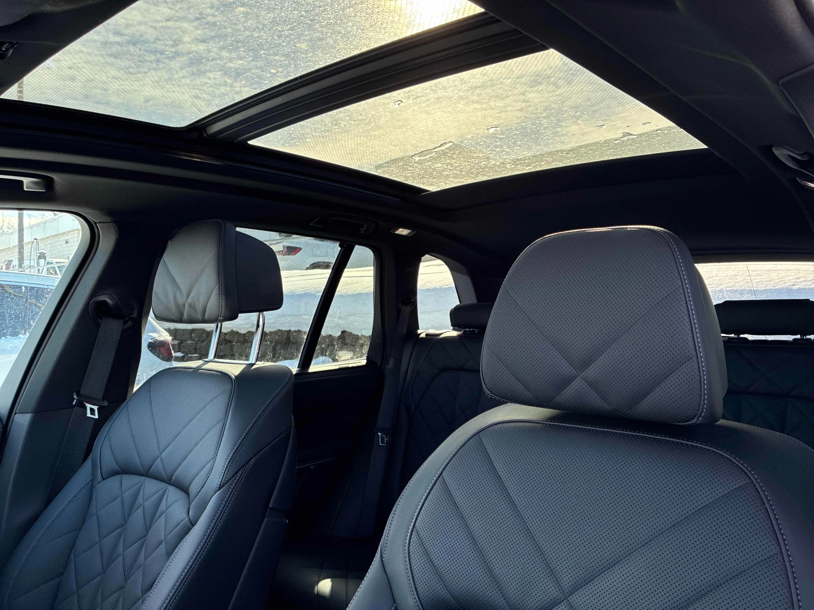 BMW X5 XDRIVE| M PACK| DISTRONIC| PANO| ПОДГРЕВИ| ОБДУХ  - изображение 9