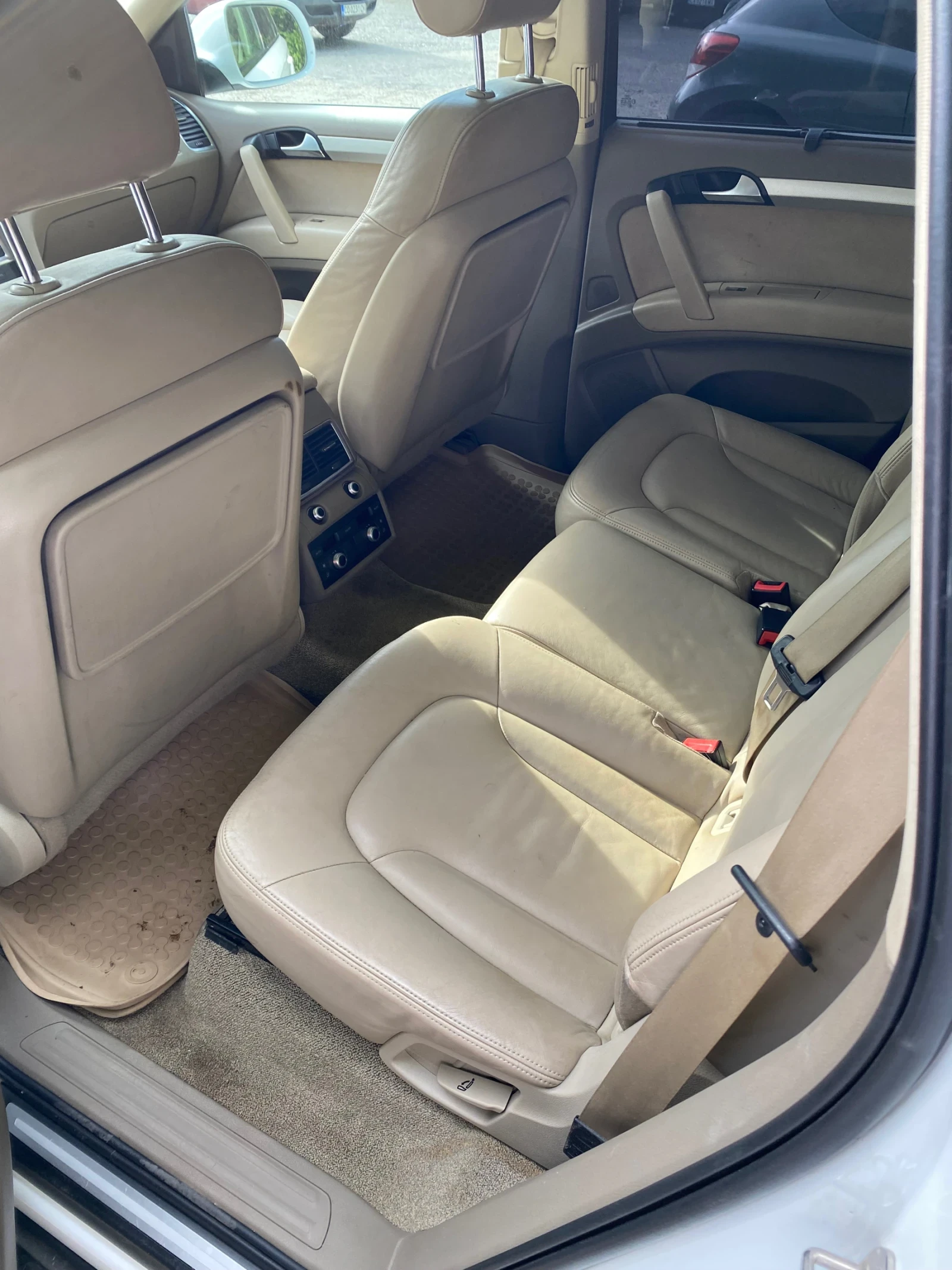 Audi Q7 4.2TDI QUATTRO, снимка 12 - Автомобили и джипове - 55048766