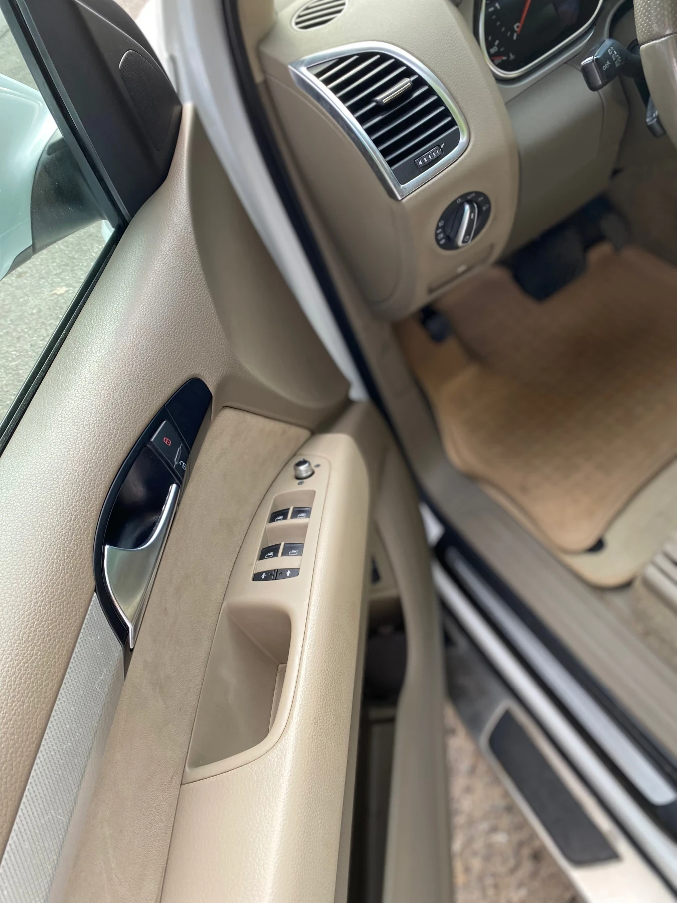 Audi Q7 4.2TDI QUATTRO, снимка 7 - Автомобили и джипове - 55048766