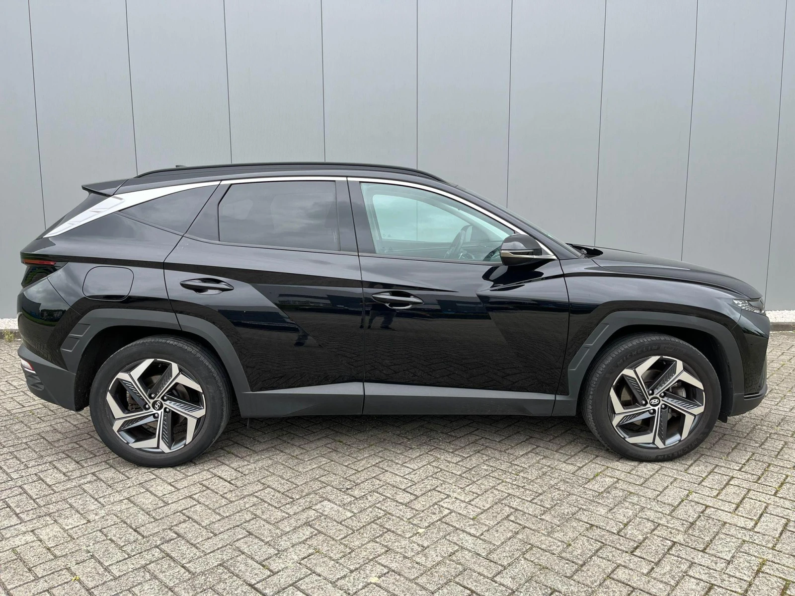 Hyundai Tucson Comfort, снимка 6 - Автомобили и джипове - 55228318