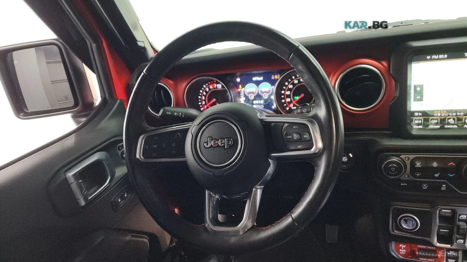Jeep Wrangler * 2.0* RUBICON* КОЖА* ПОДГРЕВ* КАМЕРА* NAVI* LED* , снимка 13 - Автомобили и джипове - 55298876