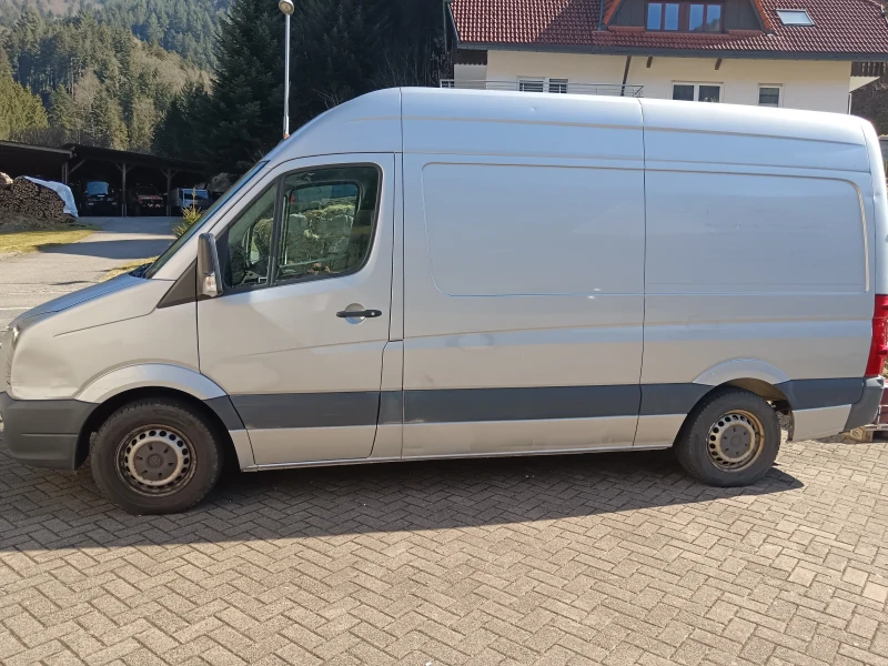 VW Crafter, снимка 4 - Бусове и автобуси - 49421321