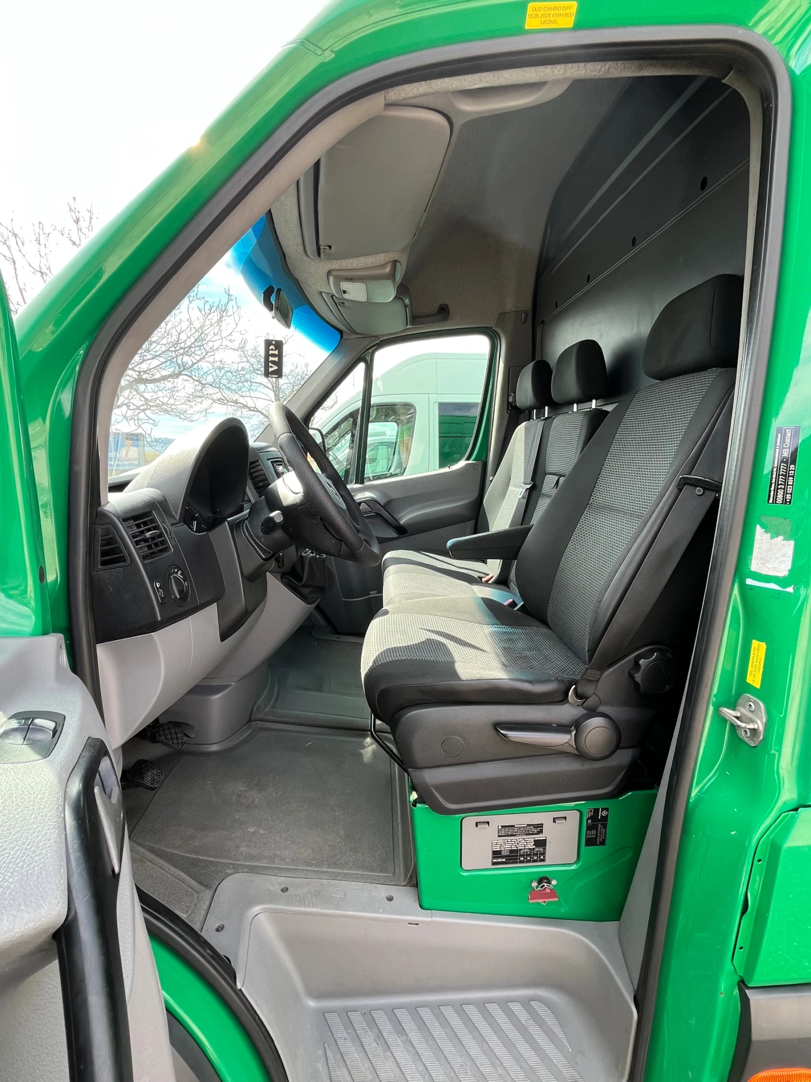 Mercedes-Benz Sprinter 2.2 klima, снимка 14 - Бусове и автобуси - 54128094
