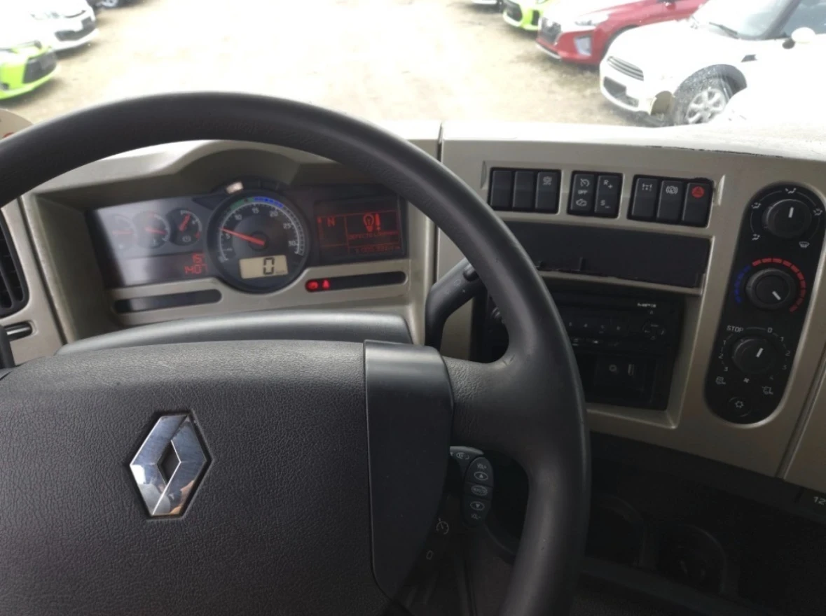 Renault Premium, снимка 15 - Камиони - 55401743