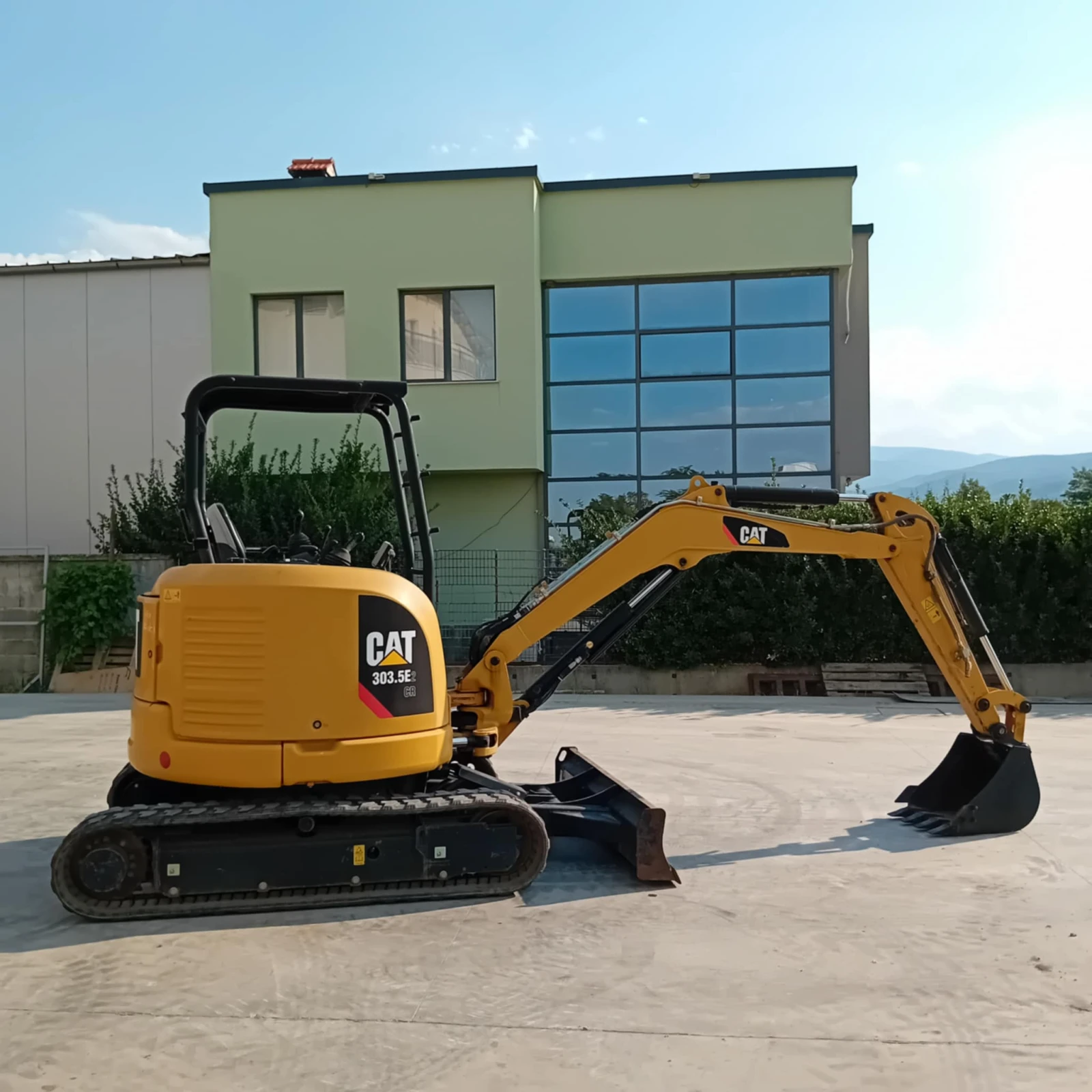 Багер Cat 303.5E2CR * НАЛИЧЕН * ТОП СЪСТОЯНИЕ *  - изображение 6