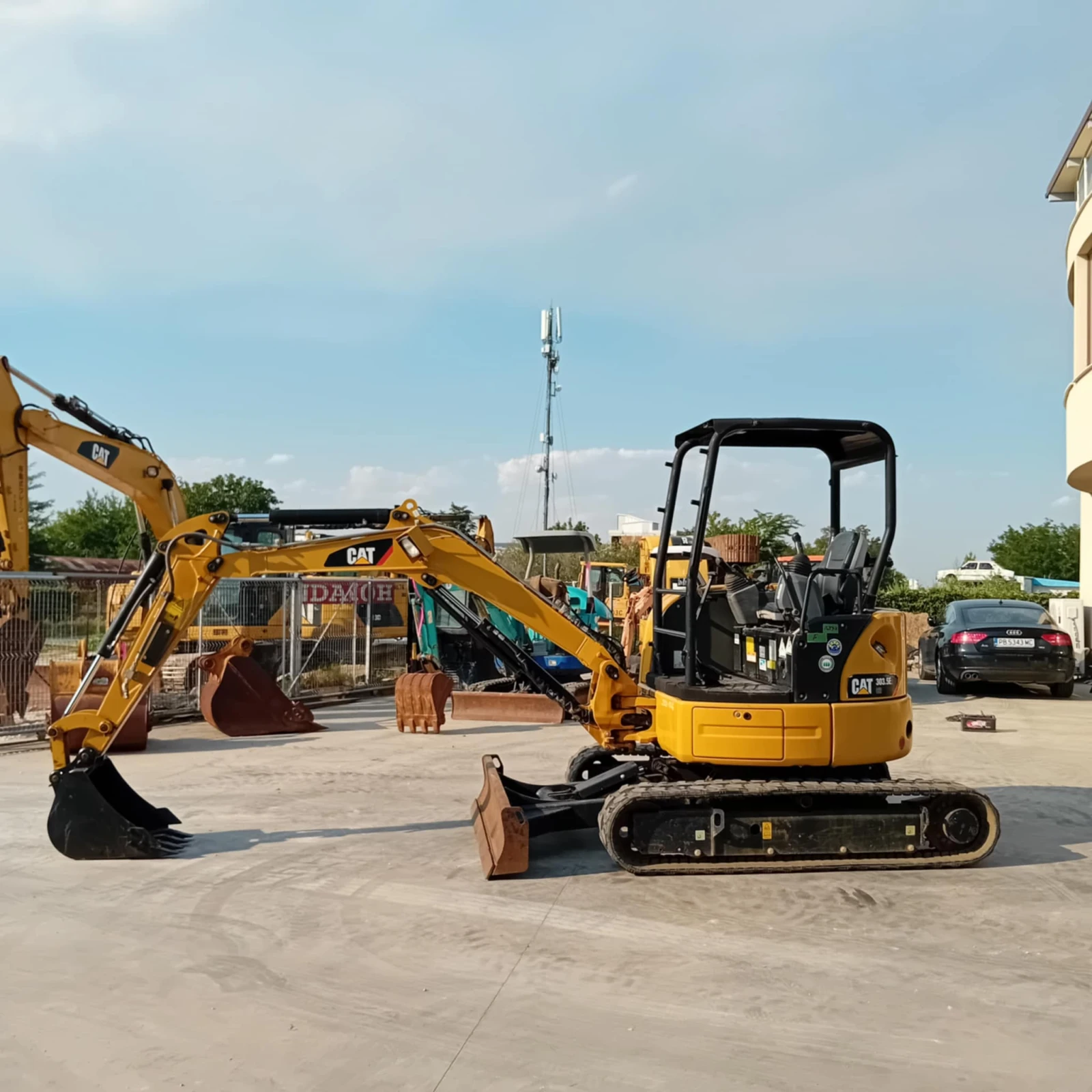 Багер Cat 303.5E2CR * НАЛИЧЕН * ТОП СЪСТОЯНИЕ *  - изображение 2